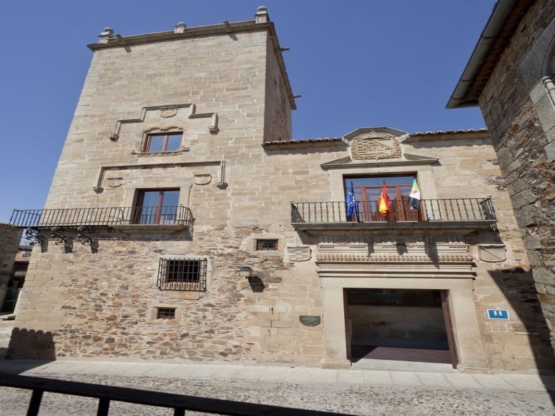 Parador de Caces Exterior foto
